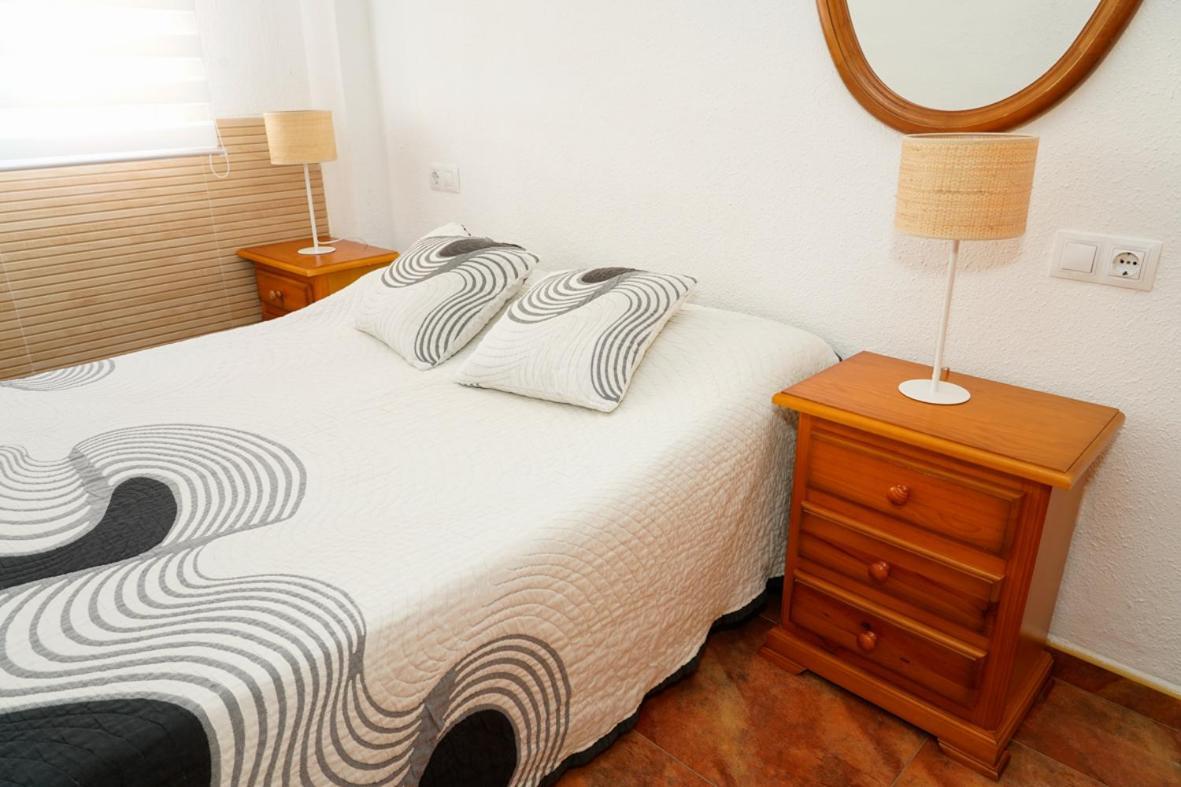 Apartamento En La Playa Tavernes de Valldigna Luaran gambar